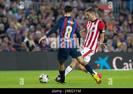 Barcelona, Spain. 23rd Oct, 2022. Oscar de Marcos of Athletic Club de Bilbao during the Liga match between FC Barcelona and Athletic Club de Bilbao at Spotify Camp Nou in Barcelona, Spain. Credit: DAX Images/Alamy Live News Stock Photo