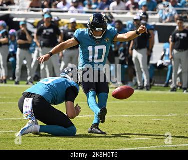 Jacksonville, United States. 23rd Oct, 2022. Kicker Riley Patterson kicks an extra point as the Giants take on the Jaguars at the TIAA Bank Field in Jacksonville, Florida on Sunday, October23, 2022. The Giants defeated the Jaguars 23-17. Photo by Joe Marino/UPI. Credit: UPI/Alamy Live News Stock Photo