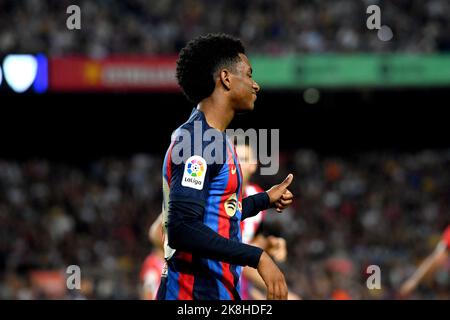 Barcelona, Spain. 23rd Oct, 2022. FC BARCELONA vs ATHLETIC CLUB of BILBAO October 23,2022  Balde (28) of FC Barcelona during the match between FC Barcelona and Athelic Club of Bilbao corresponding to the eleventh day of La Liga Santander at Spotify Camp Nou in Barcelona, Spain. Credit: rosdemora/Alamy Live News Stock Photo