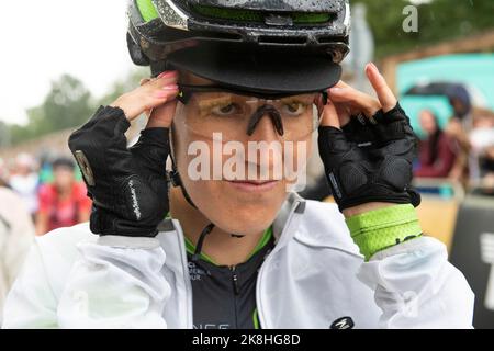 Dani Rowe (King) MBE getting ready to Race at the Red hook Crit race London. Stock Photo