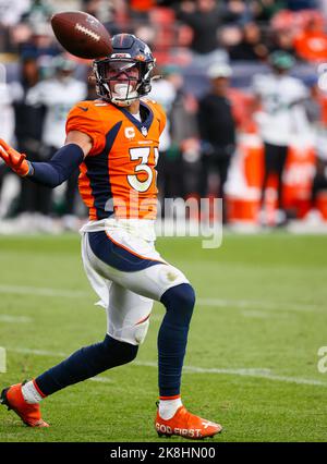 Denver, USA. October 23, 2022: Denver Broncos cornerback Pat Surtain II (2)  drops back in coverage in the first half of the football game between the  Denver Broncos and New York Jets.