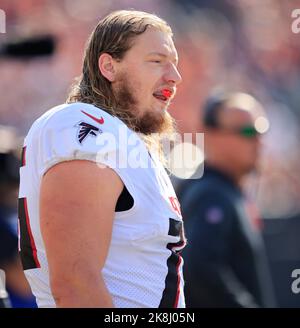 Atlanta, Georgia, USA. 27th Aug, 2022. Atlanta Falcons Kaleb McGary (76)  leaves the field after the preseason game against the Atlanta Falcons at  Mercedes-Benz Stadium. (Credit Image: © Debby Wong/ZUMA Press Wire)