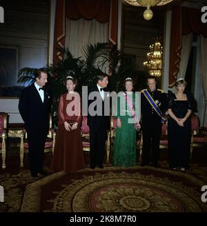 King Albert of Belgium, left in background, alongside Chinese President ...