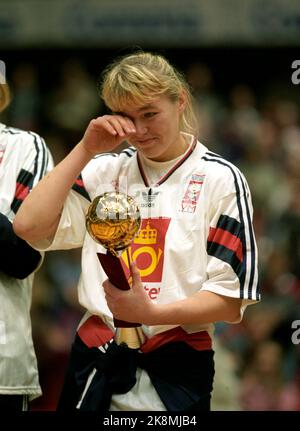 Oslo 19931205 Cecilie Leganger with the trophy she received as best ...