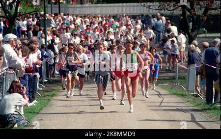 Oslo 19930508 The Grete Waitz race for women. Women in action. Photo: Bjørn Owe Holmberg / NTB / NTB Stock Photo