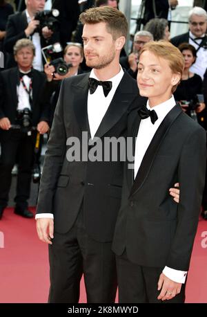 Lukas Dhont, Eden Dambrine 75th Cannes Film Festival: closing ceremony May 28, 2022 Stock Photo