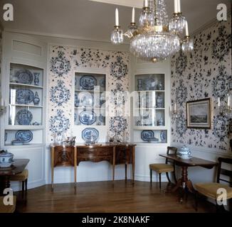 Skaugum, Asker 19690616. Interior from the Crown Prince family's residence Skaugum in Asker. Price crown. Photo: NTB / NTB Stock Photo