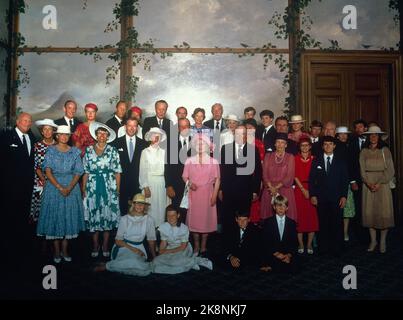 Oslo July 2, 1983. King Olav is 80 years old. Here from the birdwatching at the castle. Group image of the royal family and relatives. Photo: Erik Thorberg / NTB / NTB Stock Photo
