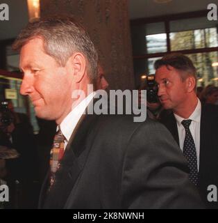 Oslo 19961025: Prime Minister Thorbjørn Jagland and Planning Minister