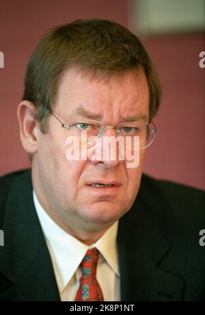 Bergen 19970626: Denmark Prime Minister Poul Nyrup Rasmussen at the Labor Party's national meeting in Bergen. Photo: Tor Richardsen Scanfoto / NTB Stock Photo