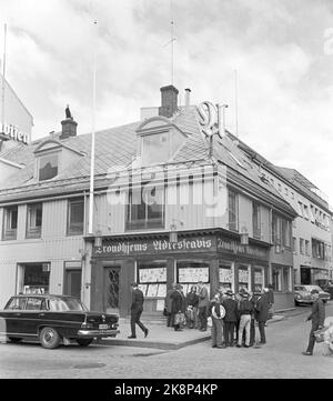 Trondheim 19670601: Adresseavisen 'Adressa' is Norway's oldest newspaper. In 1967, the newspaper turned 200 years. Here the exterior newspaper building in 1967. Trondhjems Adresseavis. Photo: Current / NTB Stock Photo