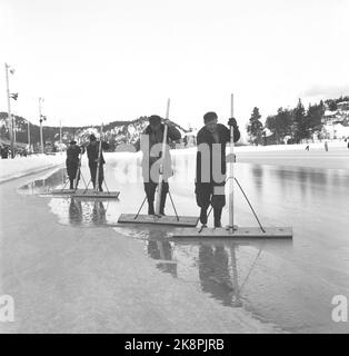 Notodden 19580118-19. NM skates. Here the ice is prepared before the start of the NM on skates. Photo: NTB / NTB Stock Photo