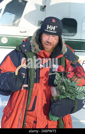 The North Pole April 1994. Polar Børge Ousland uses the days after