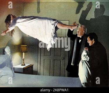 The Exorcist  Linda Blair, Max Von Sydow & Jason Miller Stock Photo