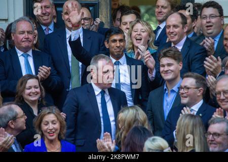 London, England, UK. 24th Oct, 2022. Newly elected leader of Conservative Party RISHI SUNAK is seen arriving at Conservative Campaign Headquarters. Sunak will become the new Prime Minister of the UK after Liz Truss. (Credit Image: © Tayfun Salci/ZUMA Press Wire) Stock Photo