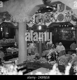 Oslo 19600308 Blom Restaurant, interior with the many shields assigned to well -known artists as decorations on the walls. Photo: NTB / NTB Stock Photo