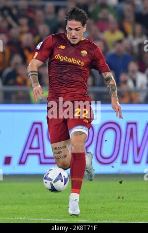 Olympic Stadium, Rome, Italy. 23rd Oct, 2022. Serie A championship football, Roma versus Napoli; Nicolo Zaniolo of AS Roma Credit: Action Plus Sports/Alamy Live News Stock Photo