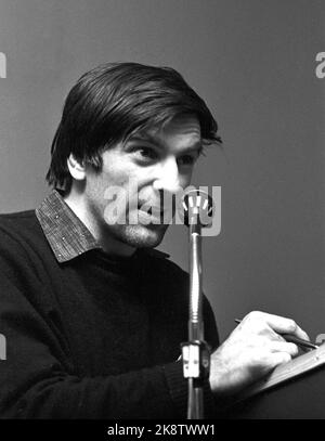 Oslo 19680313 The charismatic German student leader Rudi Dutschke (1940-1979) speaks in the Norwegian Student Society at Blindern. Dutschke's real name was Alfred Willi Rudolf Dutschke, Photo: NTB / NTB Stock Photo