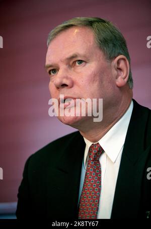 Bergen 19970626 Prime Minister Paavo Lipponen from Finland. Nordic Prime Minister meeting Bergen. Photo: Cornelius Poppe / NTB Stock Photo