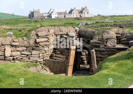 Skara Brae, stone-built Neolithic settlement, located on the Bay of Skaill , Neolithic, Mainland, Orkney, Scotland, UK Stock Photo