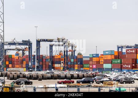 Gdynia, Pomeranian Voivodeship, Poland. 21st Oct, 2022. Cranes and containers are seen in Gdynia Port, the third biggest transport port in Poland located on the Baltic Sea. The Port of Gdynia is a key terminal of military shipments into the eastern flank of NATO. The port has increasing strategic meaning for the organisation, especially after Finland's and Sweden's (other Baltic Sea states) bid to join NATO. (Credit Image: © Dominika Zarzycka/SOPA Images via ZUMA Press Wire) Stock Photo