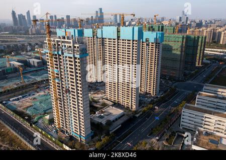 NANJING, CHINA - OCTOBER 25, 2022 - An aerial photo shows a commercial residential building under construction in Nanjing, Jiangsu province, China, Oc Stock Photo