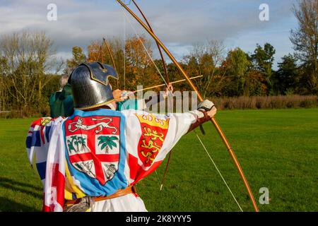 SAMLESBURY LONGBOW ARCHERS THE BATTLE OF AGINCOURT - 1415 reenactment ...