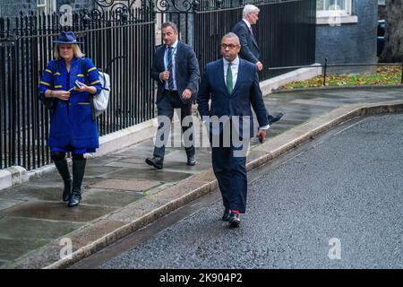 London UK. 25 October 2022 . James Cleverly,  Secretary of State for Foreign, Commonwealth and Development Affairs Vicky Ford, Minister of State for Development in the Foreign, Commonwealth & Development Office leave Downing street after a cabinet meeting beofre  Liz Trus  gives  her final and Rishi Sunak takes office as newly appointed UK Prime Minister . Credit: amer ghazzal/Alamy Live News Stock Photo