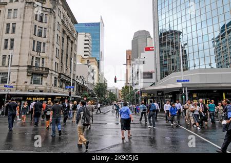 New Zealand North Island Auckland Central Business District (ou CBD) Louis  Vuitton store on Queen street Stock Photo - Alamy