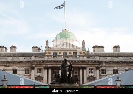 Somerset House, Aldwich, London, UK - now houses the Courtauld Institute but previously housed the National Register of Births, Deaths and Marriages. Stock Photo