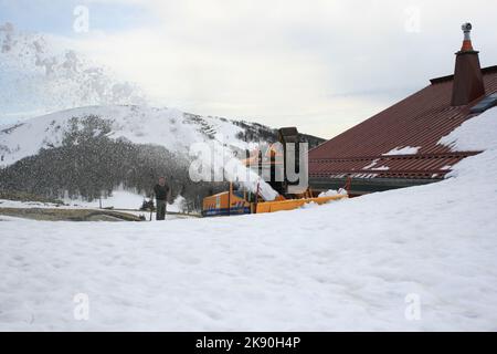 Ouverture route des cretes Stock Photo