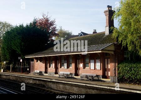 Wilmcote railway station, Warwickshire, England, UK Stock Photo