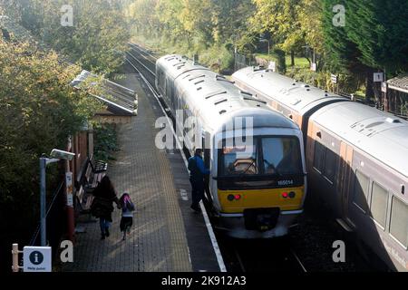 Wilmcote railway station, Warwickshire, England, UK Stock Photo