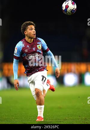 Manuel Benson of Burnley in action during the game during the Premier  League match Burnley vs Manchester City at Turf Moor, Burnley, United  Kingdom, 11th August 2023 (Photo by Mark Cosgrove/News Images)