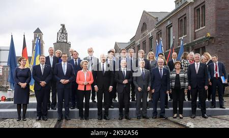 (L-R front) President of the European Bank for Reconstruction and Development (EBRD), Odile Renaud-Basso, Administrator of the United Nations Development Programme, Achim Steiner, Prime Minister of Poland, Mateusz Morawiecki, President of the European Commission, Ursula von der Leyen, Prime Minister of Ukraine, Denys Shmyhal, German Chancellor Olaf Scholz, President of Switzerland, Ignazio Cassis, President of the European Investment Bank, Werner Hoyer, Managing Director of the International Monetary Fund, Kristalina Georgieva, Secretary-General of the Organisation for Economic Co-operation an Stock Photo