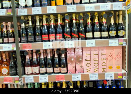 supermarket aisle Moet champagne Stock Photo