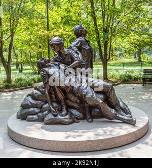 Washington, USA - July 14, 2010: Memorial statues to Vietnam war Women Nurse in Washington DC, USA, created by Glenna Goodacre. Stock Photo