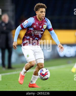 Manuel Benson of Burnley in action during the game during the Premier  League match Burnley vs Manchester City at Turf Moor, Burnley, United  Kingdom, 11th August 2023 (Photo by Mark Cosgrove/News Images)