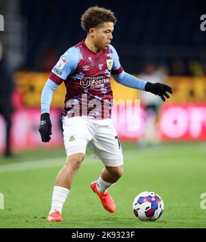 Manuel Benson of Burnley in action during the game during the Premier  League match Burnley vs Manchester City at Turf Moor, Burnley, United  Kingdom, 11th August 2023 (Photo by Mark Cosgrove/News Images)