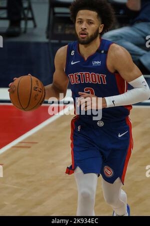 Detroit Pistons guard Cade Cunningham (2) throws down a dunk against ...