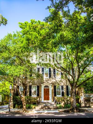 Savannah, USA - July 21, 2010: Traditional residential architecture in Savannah, GA. Established in 1733 Savannah is the oldest town in Georgia. Stock Photo