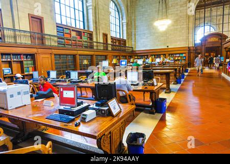 NEW YORK CITY - JULY 10: New York Public Library is the third largest public library in North America.  July 10, 2010 in Manhattan, New York City. Stock Photo