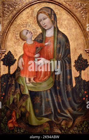 Virgin and Child (around 1425–1430) by a Venetian painter. Tempera on wood. Stock Photo