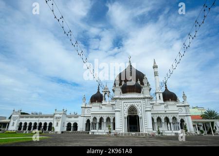 Alor Setar, Malaysia - October 2022: Views of the Zahir Mosque, the state mosque of Kedah state on October 17, 2022 in Alor Setar, Malaysia. Stock Photo