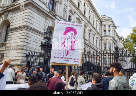 London, England, UK. 26th Oct, 2022. Protesters outside Downing Street. Hundreds of homeless and overcrowded families marched in Westminster demanding 3, 4, 5 -bed council homes. (Credit Image: © Vuk Valcic/ZUMA Press Wire) Stock Photo