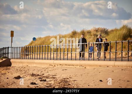 Crosby beach and the parallel The Sefton Coastal Path Stock Photo