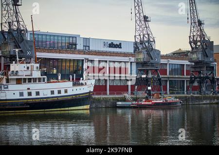 Bristol city centre,  M Shed Museum Princes Wharf Bristol City Docks harbour and steamer MV Balmoral Stock Photo