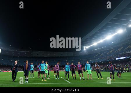 Barcelona, Spain. 26/10/2022, Robert Lewandowski of FC Barcelona, Marc Andre ter Stegen of FC Barcelona, Pedri of FC Barcelona, Gavi of FC Barcelona, Raphinha of FC Barcelona and Eric Garcia of FC Barcelona during the UEFA Champions League match between FC Barcelona and FC Bayern Munchen at Spotify Camp Nou in Barcelona, Spain. Stock Photo