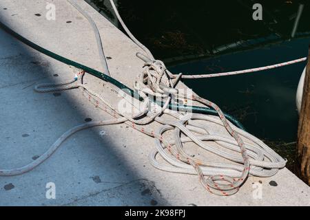 Rop on pier at Bayfront Park and Marina Stock Photo