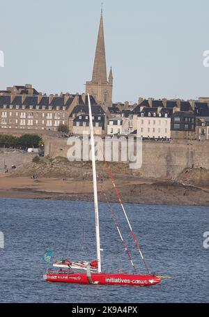 IMOCA INITIATIVES COEUR Skipper Samantha Davies during the Route du Rhum-Destination Guadeloupe 2022, solo transatlantic race, Saint-Malo - Guadeloupe (6,562 kilometres) on October 26, 2022 in Saint-Malo, France - Photo Laurent Lairys / DPPI Stock Photo